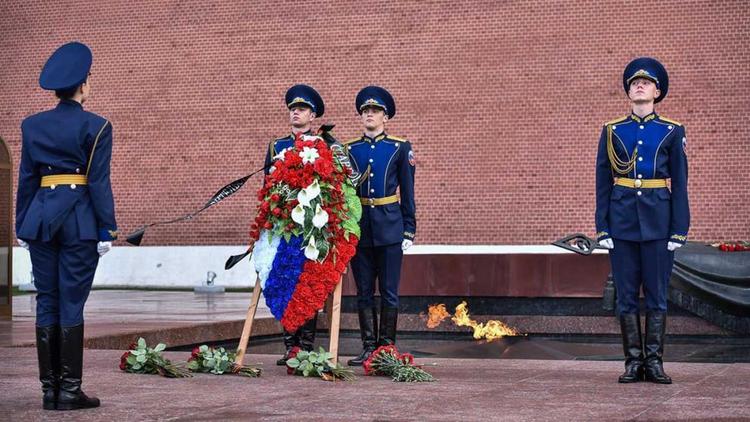 Юнармейцы из Невинномысска заступят в почетный караул у Могилы Неизвестного Солдата в Москве