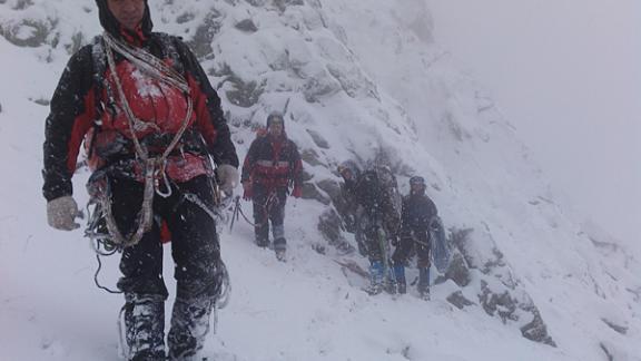 Участники альпиниады в Архызе попали в снежную бурю