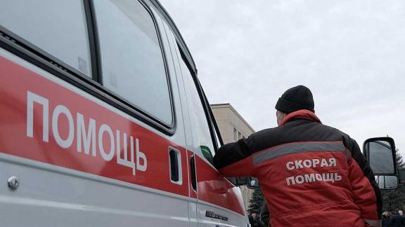 Инфекционная больница на Ставрополье получила новый спецавтомобиль