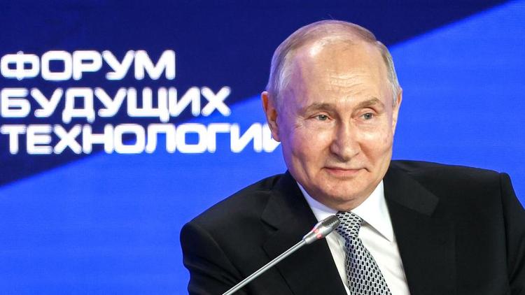 Владимир Путин: На внешние вызовы мы отвечаем только усилением качества и эффективности работы