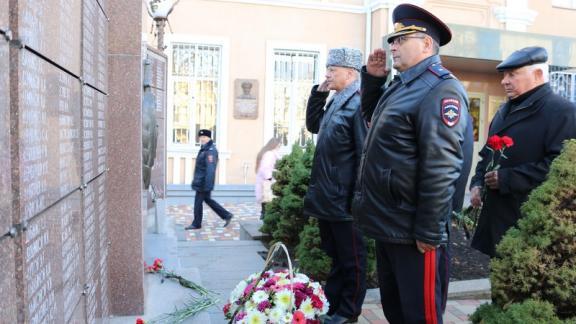 Торжественные мероприятия ко Дню полиции прошли в Ставрополе