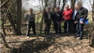 В Георгиевске мужчина и подросток закопали тело знакомого в лесу