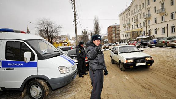 В Пятигорске задержан «Мерседес» с пьяными вооруженными мужчинами