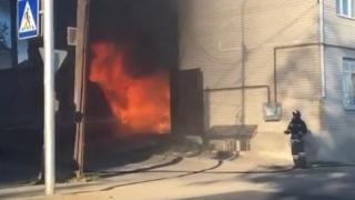 В Промышленном районе Ставрополя горел гараж