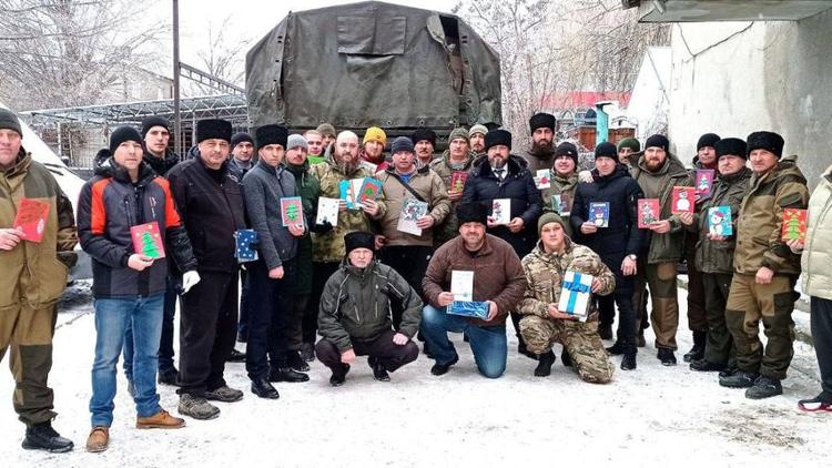 Более 1500 тонн гуманитарного груза доставили в зону СВО казаки и активисты Ставрополья
