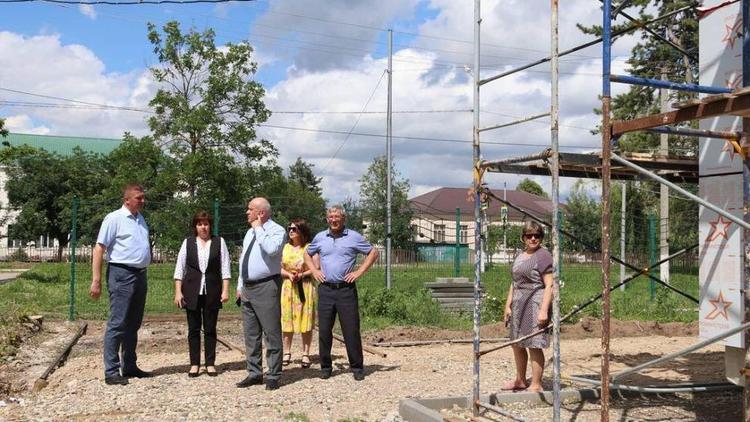 В Новоселицком округе Ставрополья начат ремонт школы искусств