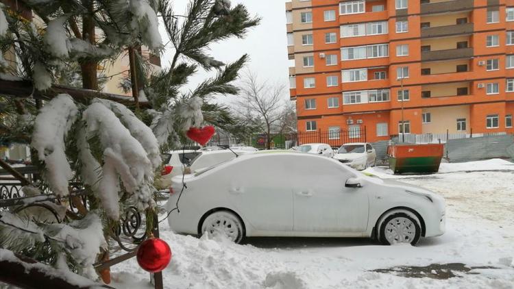 На Ставрополье последствия стихии устраняют более 50 единиц техники