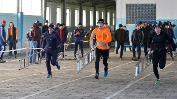 Ставропольские огнеборцы победили на чемпионате СКФО по пожарно-прикладному спорту