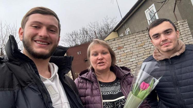 В Кисловодске поздравили с 8 Марта жён и матерей бойцов спецоперации