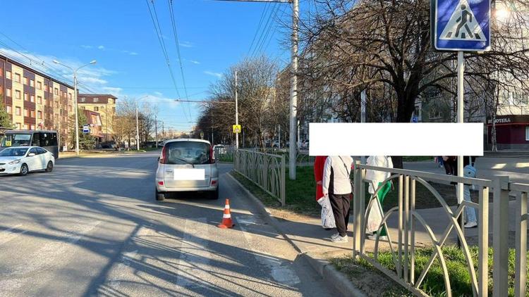 В Ставрополе невнимательный водитель сбила ребёнка на пешеходном переходе