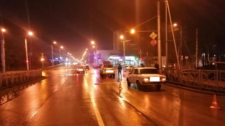 Подросток пострадала в тройном ДТП в Ставрополе