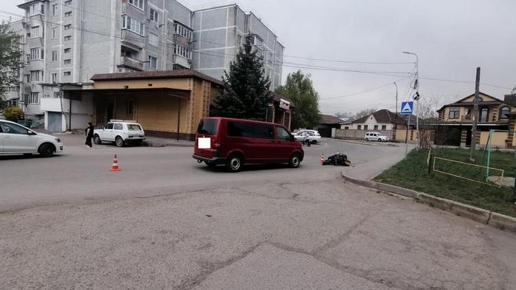 В Кисловодске скутерист пострадал в ДТП с иномаркой