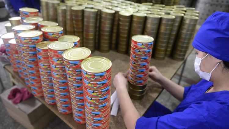 Первые 18 тонн ставропольских рыбных консервов экспортировали в Грузию