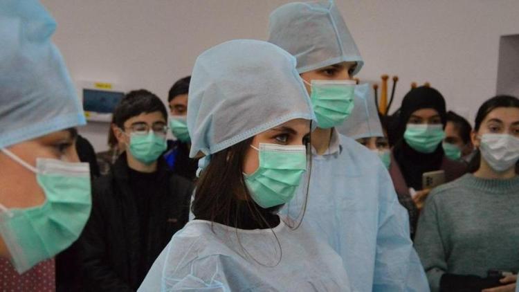 В Арзгирском округе Ставрополья для старшеклассников провели профтур в районную больницу
