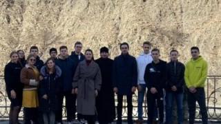 Гимназисты из Кисловодска побывали на месте теракта в Беслане