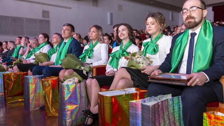 Три Ставропольских педагога удостоены первых мест в региональном профессиональном конкурсе