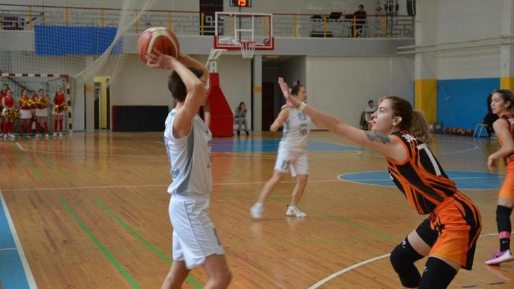 «Ставропольчанка-СКФУ» выбыла из баскетбольной борьбы за медали национального первенства