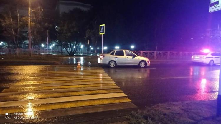 В Ставрополе на пешеходном переходе автоледи из-за дождя сбила пенсионерку