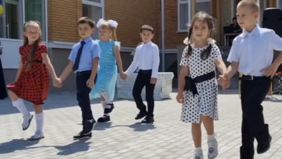 В станице Ессентукской на Ставрополье открыли детский сад на 160 мест