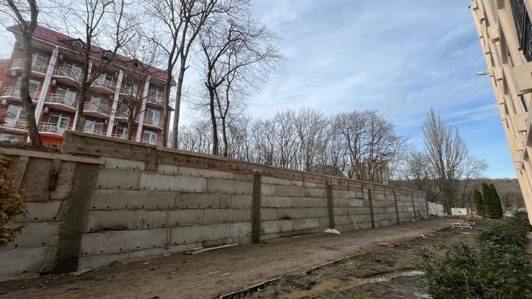 Программу по ремонту аварийных подпорных стен разработают в Железноводске