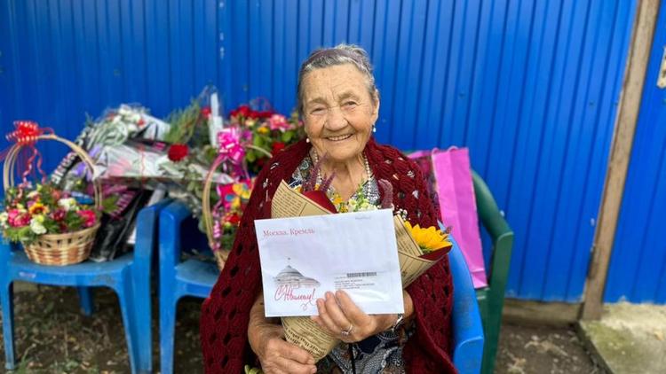 100-летие отметила ветеран из Кировского округа Ставрополья