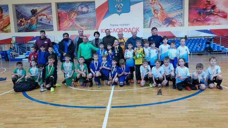 Более сотни юных спортсменов СКФО собрал турнир по футболу в Кисловодске