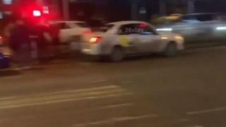 Соцсети: в Ставрополе не разъехались 5 машин на улице Доваторцев