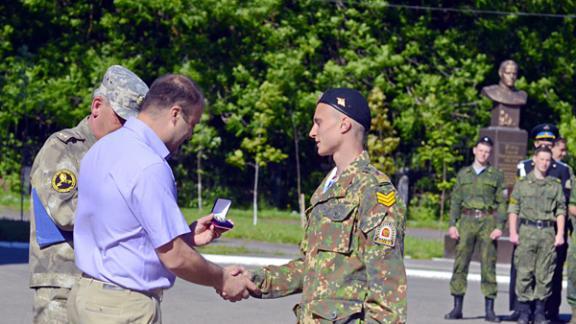 Ставропольский кадет награжден знаком «Юный защитник Отечества»