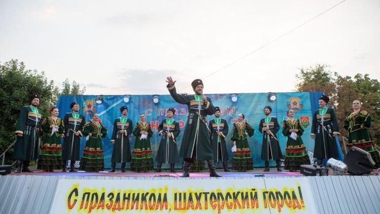 В Антраците ЛНР тепло принимали замечательный ансамбль со Ставрополья