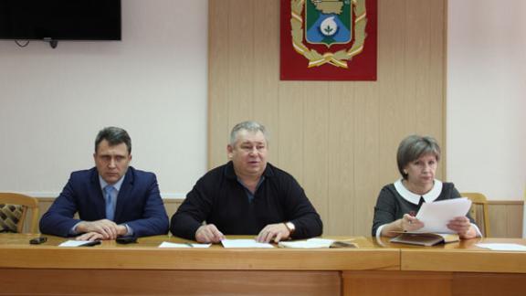 Антитеррористическую защищенность транспорта и объектов образования обсудили в администрации Невинномысска