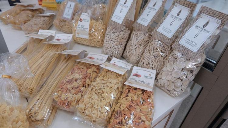 Предприятия Георгиевского округа освоили экспорт макарон и колбас
