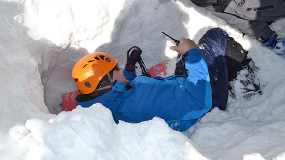 Спасение пострадавших при сходе лавины отработали спасатели ПАСС СК в горах КЧР