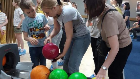 Турнир по боулингу среди детей с ограниченными возможностями здоровья провели в Ставрополе