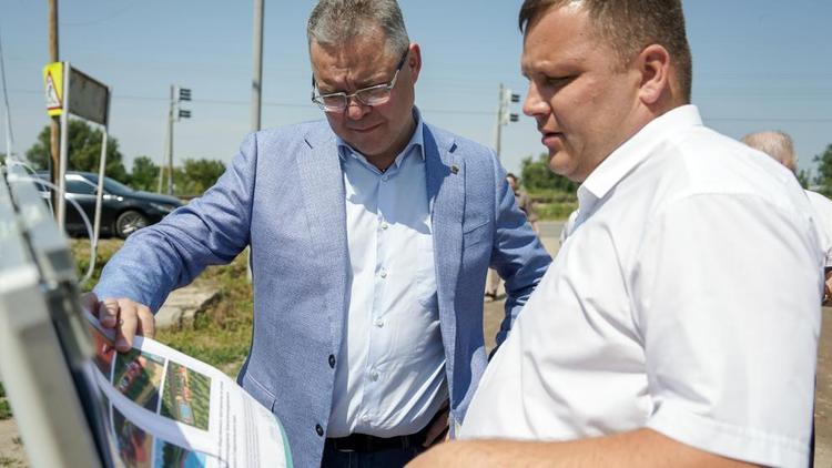 Губернатор поручил при благоустройстве территории в Новоалександровском округе учесть пожелания людей