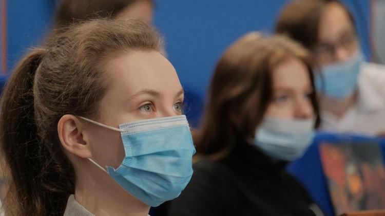 Министр здравоохранения Ставрополья рассказал, как предупредить третью волну коронавируса