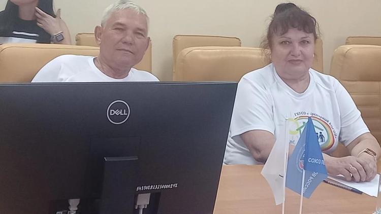 Пенсионеры Предгорья приняли участие в чемпионате по компьютерному многоборью