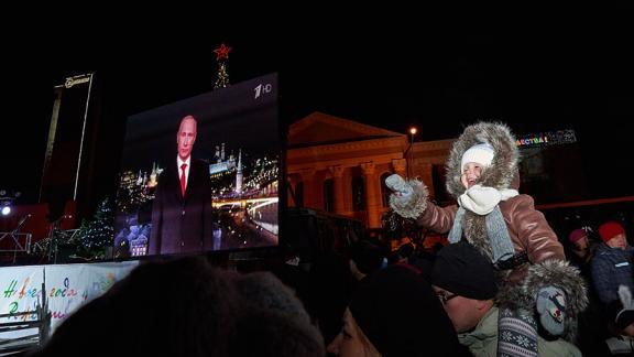 Новый год на центральной площади Ставрополя: Путин поздравил ставропольцев