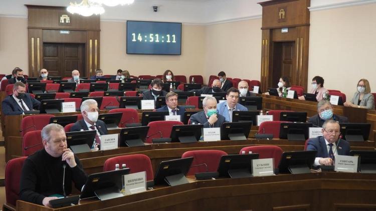Более 100 краевых законов изменят на Ставрополье к 2023 году в связи с ФЗ о публичной власти