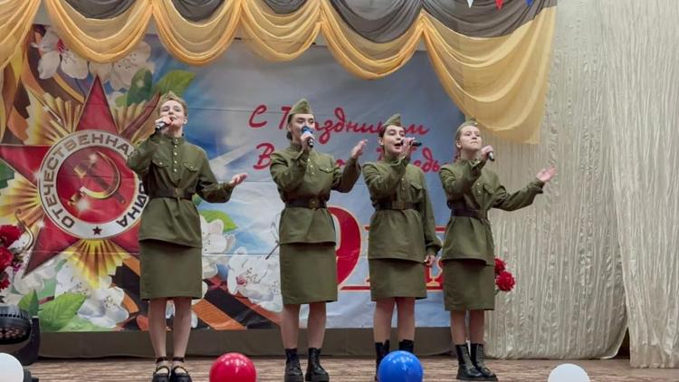 На Ставрополье фронтовые бригады дали более 300 концертов
