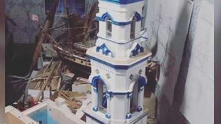 Мастер из ставропольского села Московского создаёт уменьшенную копию храма