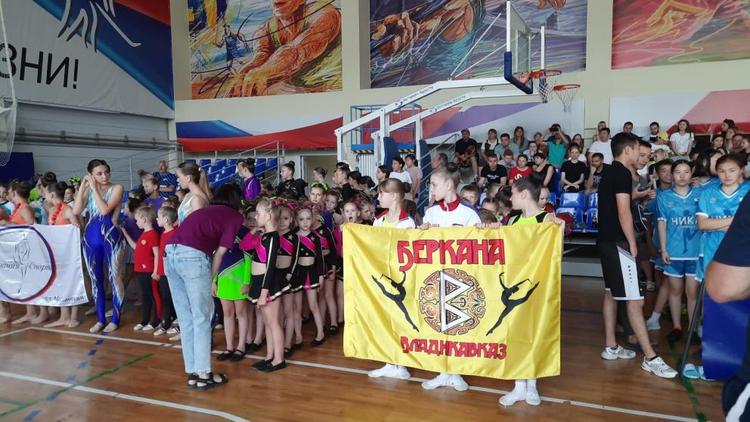 На Ставрополье провели Открытые соревнования по чирлидингу