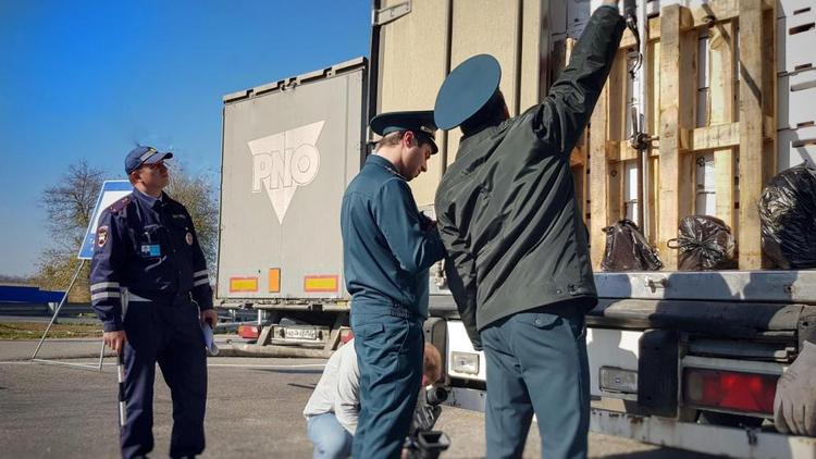 2352 килограмма санкционных товаров изъяли на Минераловодской таможне в 2019 году