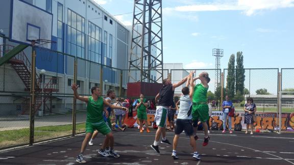 Спортивный праздник провели в селе Александровском