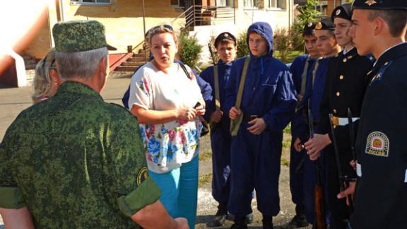 Ставропольским кадетам рассказали о первом в России футбольном матче