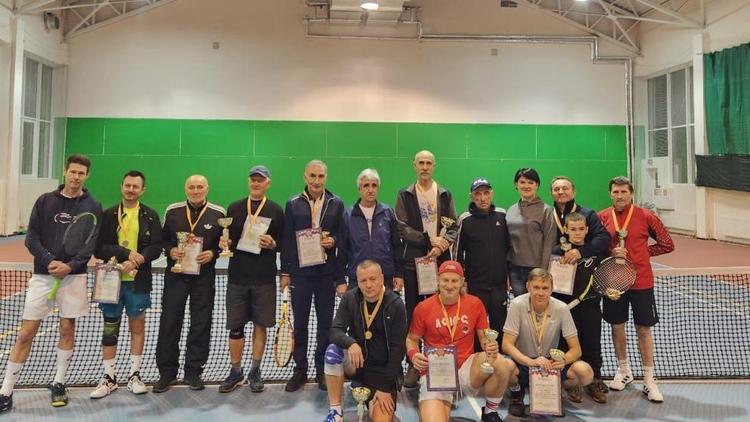 Около 30 теннисистов из Московской области и республик СКФО собрал турнир в Кисловодске