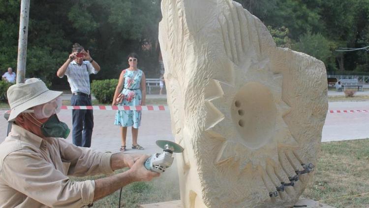 Созданные на арт-фестивале «Слияние» скульптуры украсят парки и скверы Невинномысска