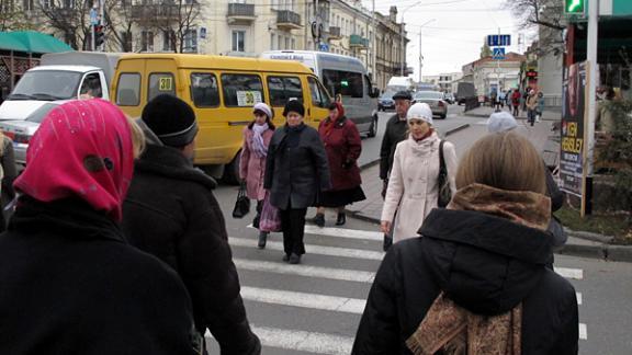Водителей и пешеходов Ставрополя проверяют на знание ПДД