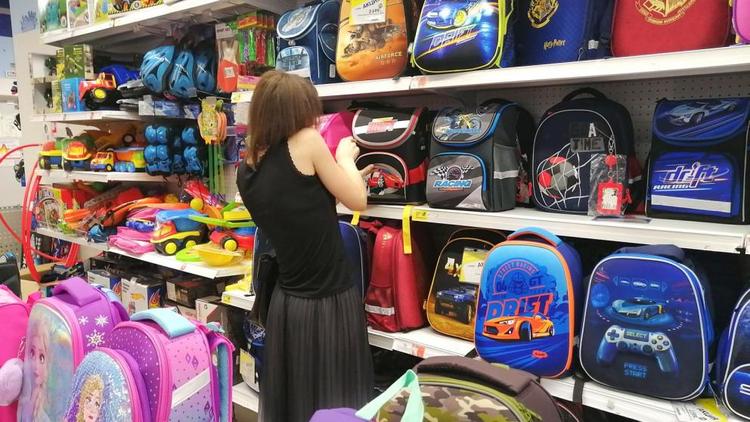 На Ставрополье родителям рассказали, как выбрать портфель для ребёнка 