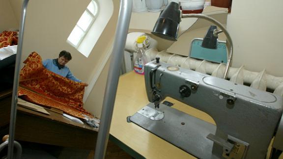 Кочубеевская швейная фабрика отметила 60-летие