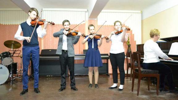 Фестиваль «Мир музыки» состоялся в Александровском районе